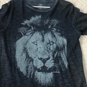 EXPRESS Men’s Blue Lion Graphic Tee